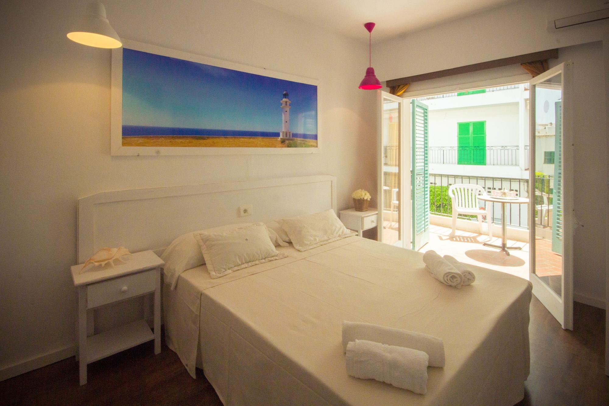 Hostal Sunset Ibiza Sant Antoni de Portmany Exterior foto